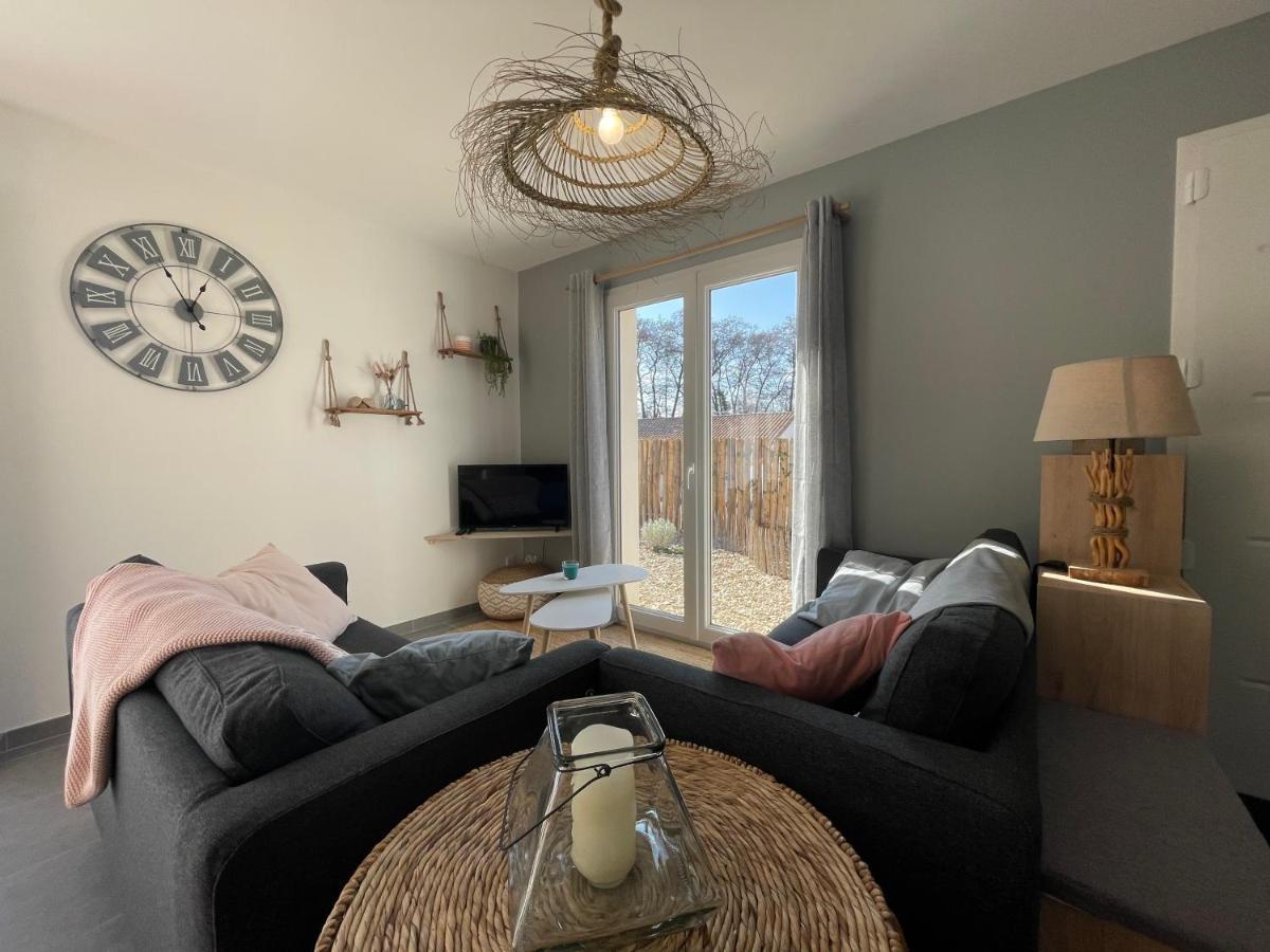 Maison Au Calme Pres Des Plages Poiroux Exteriör bild
